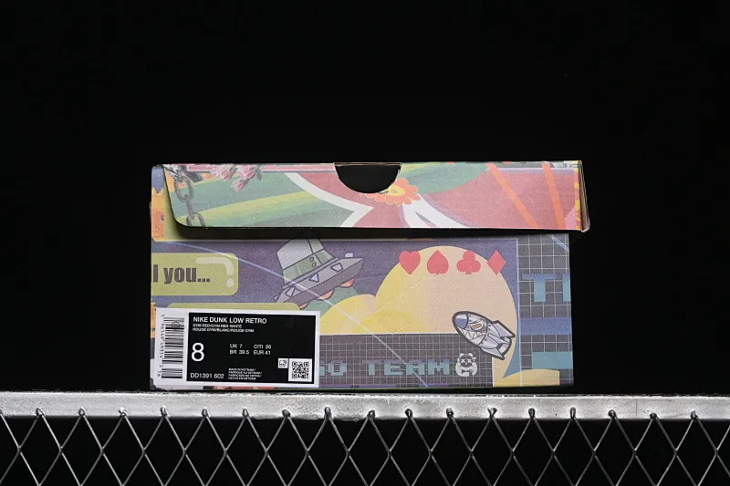 All categories Nk SB Dunk Series Nk SB Dunk Low High-end customized low-top sneakers Nike SB Dunk Low white black red strap low-top casual sneakers DD1391-602